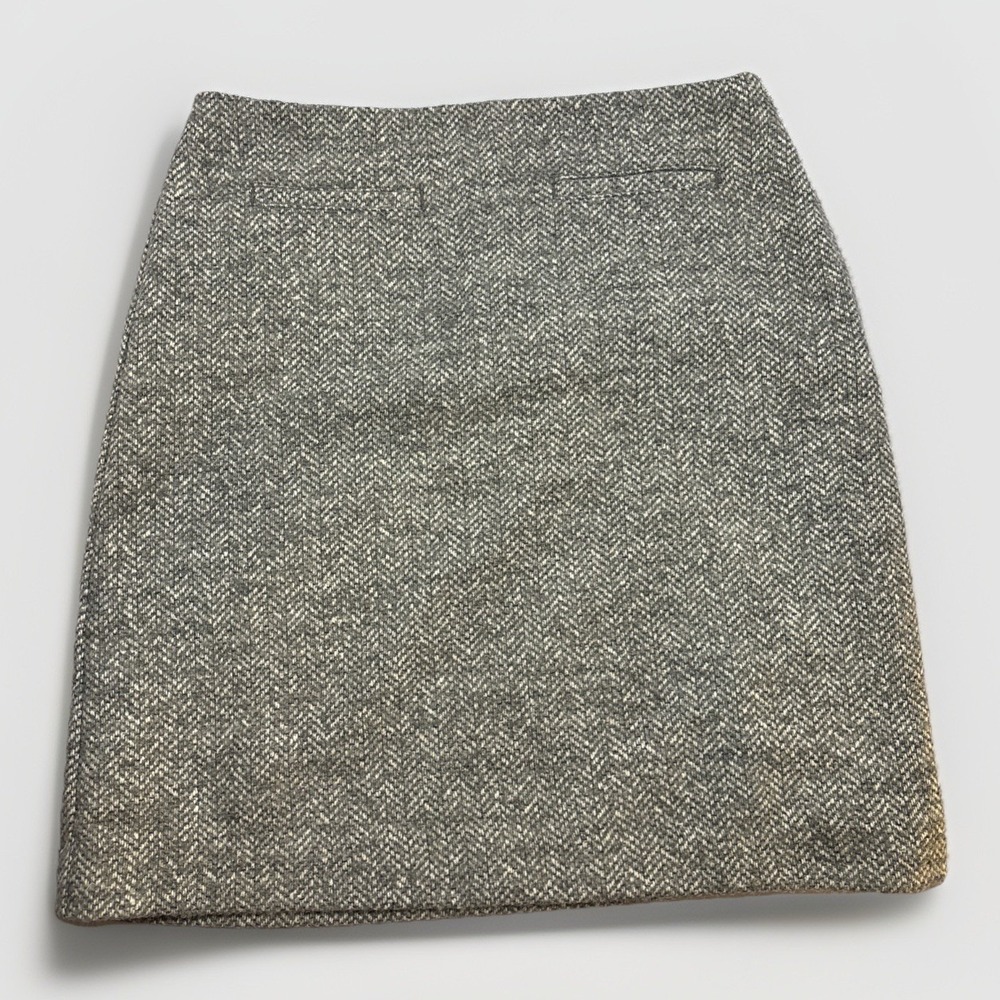 Talbots Womens Herringbone Skirt Gray Wool Blend Lined Size 8 NWT Classic